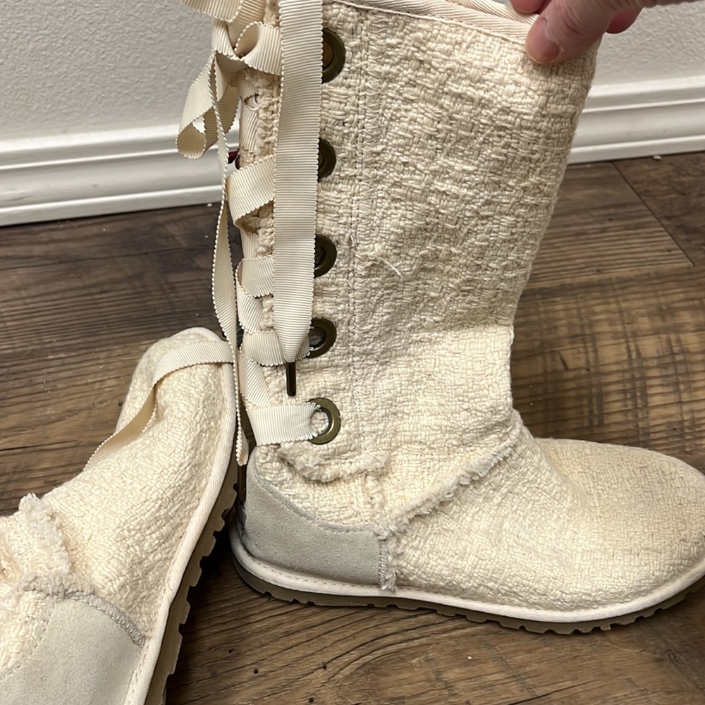 Cutest pair of UGG boots EVER!  Size 5 FREE SHIPPING!!!